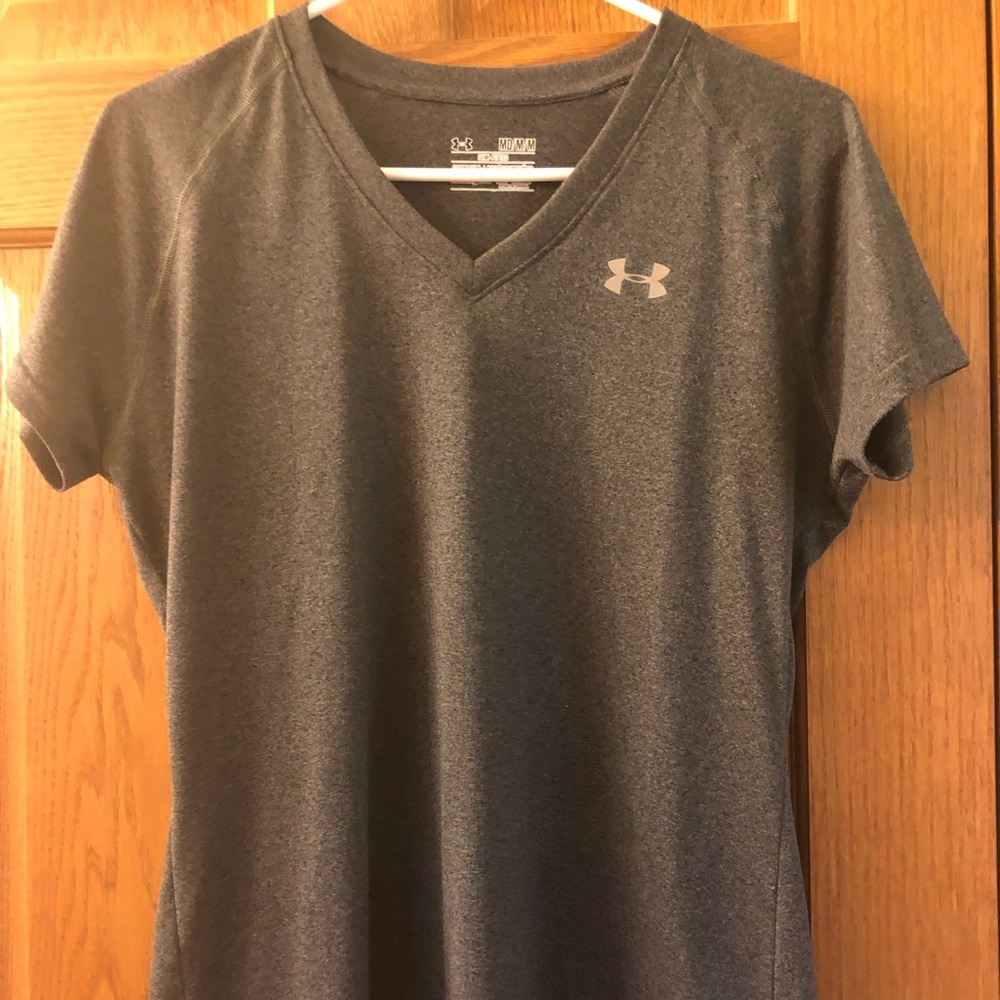 Under Armour semi fitted Tee